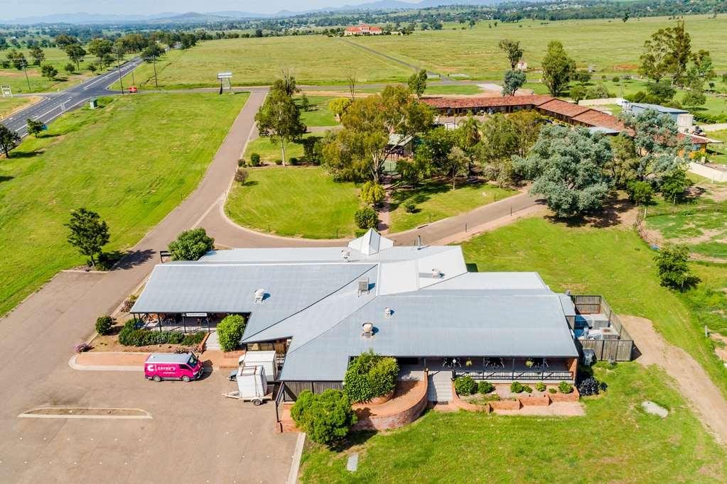 Hotel Econo Savannah Park Tamworth